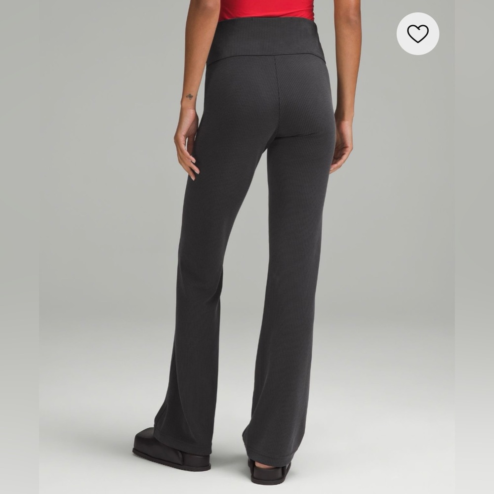 Lululemon Softstreme Flare Pants NWOT - Picture 3 of 7